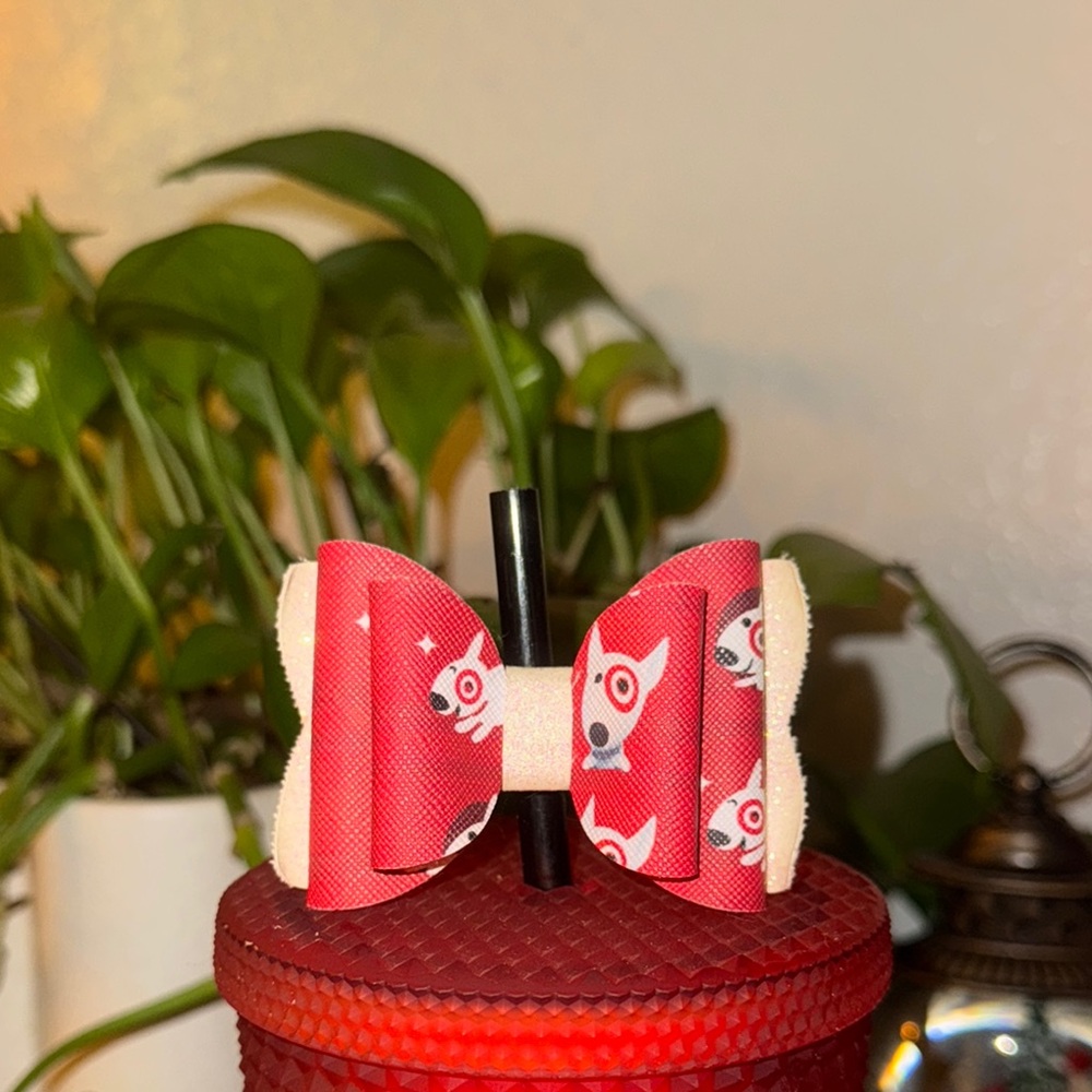 target theme bow straw topper